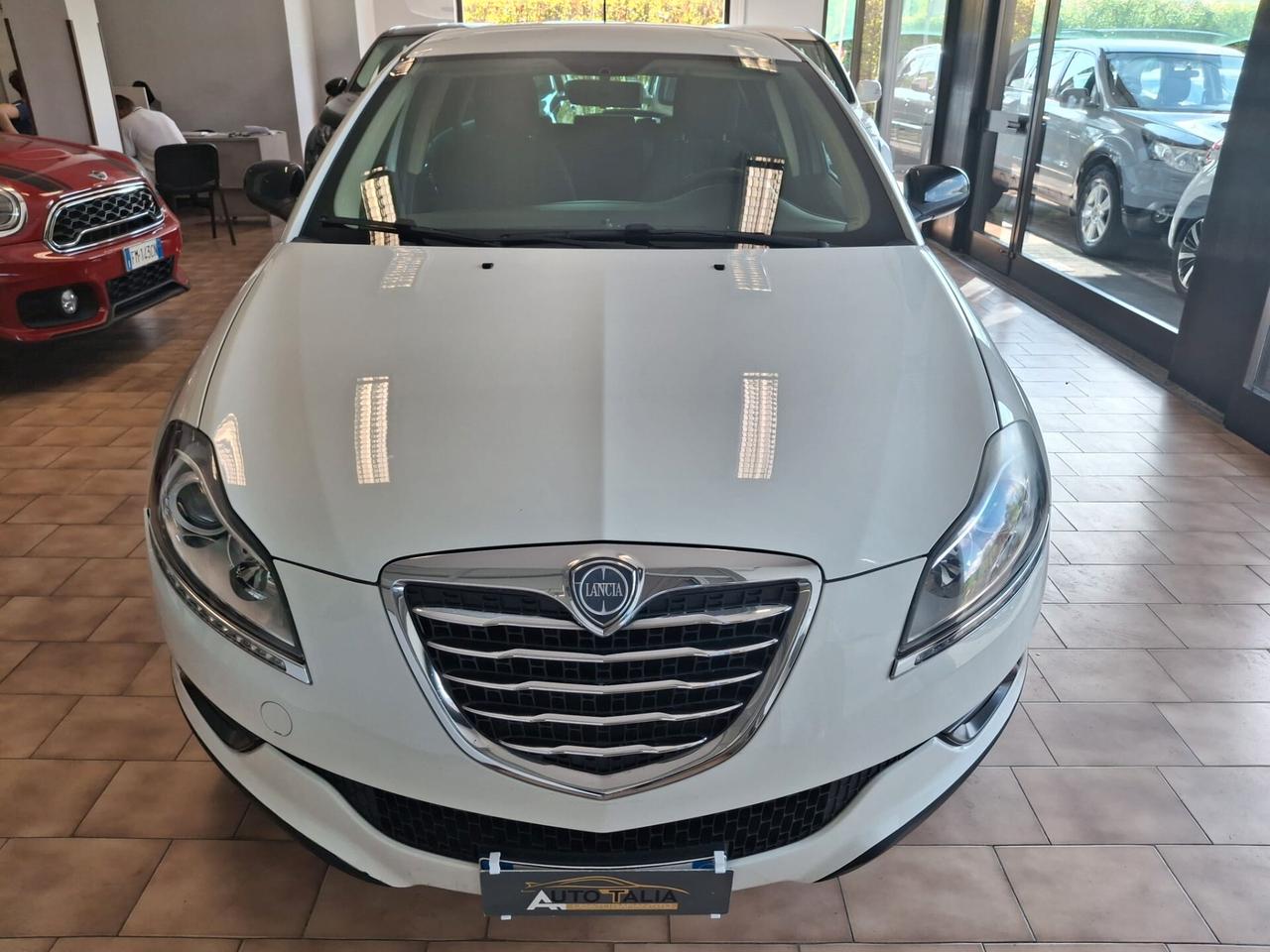 Lancia Delta 1.6 mjt Platino 120cv*NEOPATENTATI