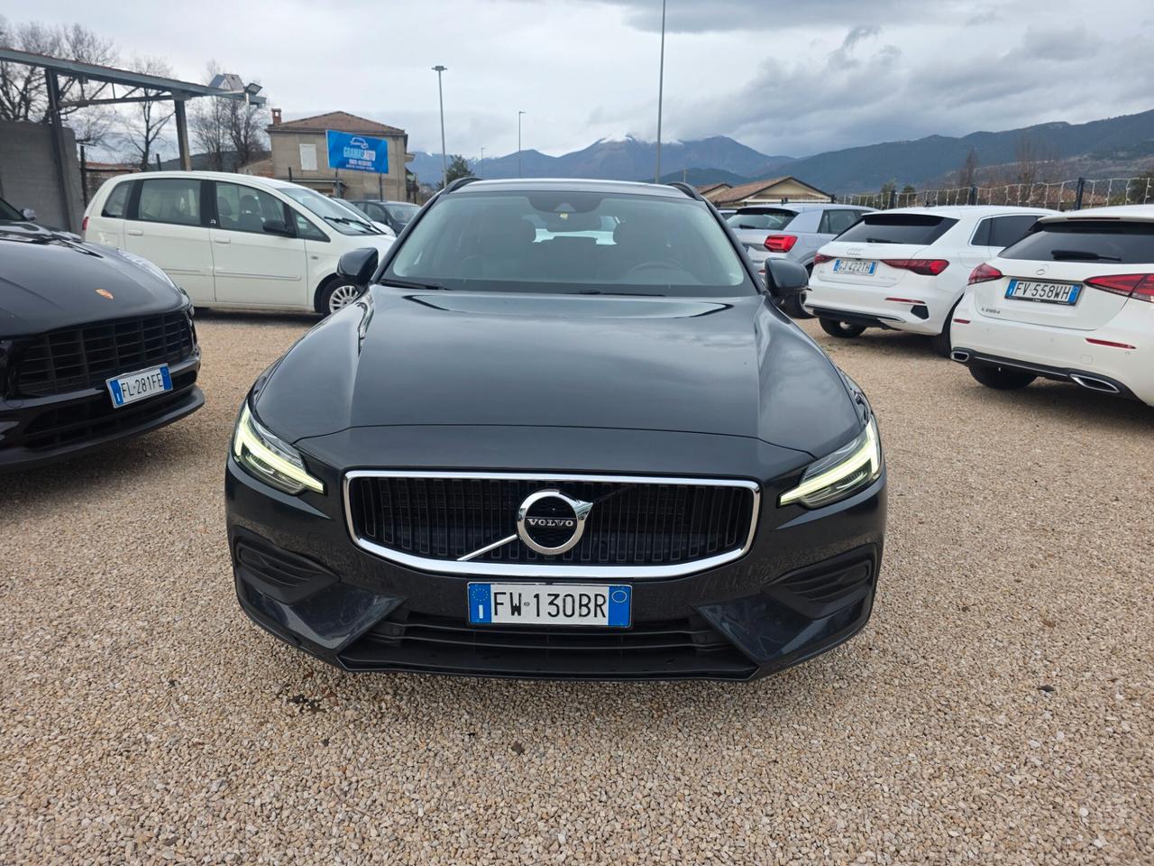 Volvo V60 D3 Geartronic R-design 12 mesi Garanzia