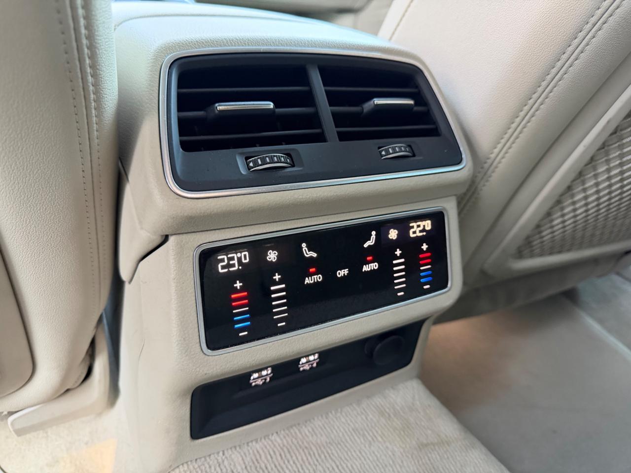 Audi A6 Avant 45 3.0 TDI V6 quattro tiptronic Business Sport