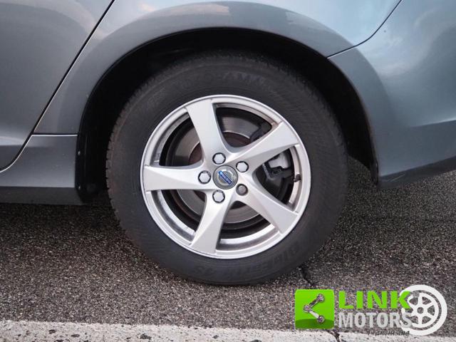 VOLVO V60 D2 Geartronic Kinetic