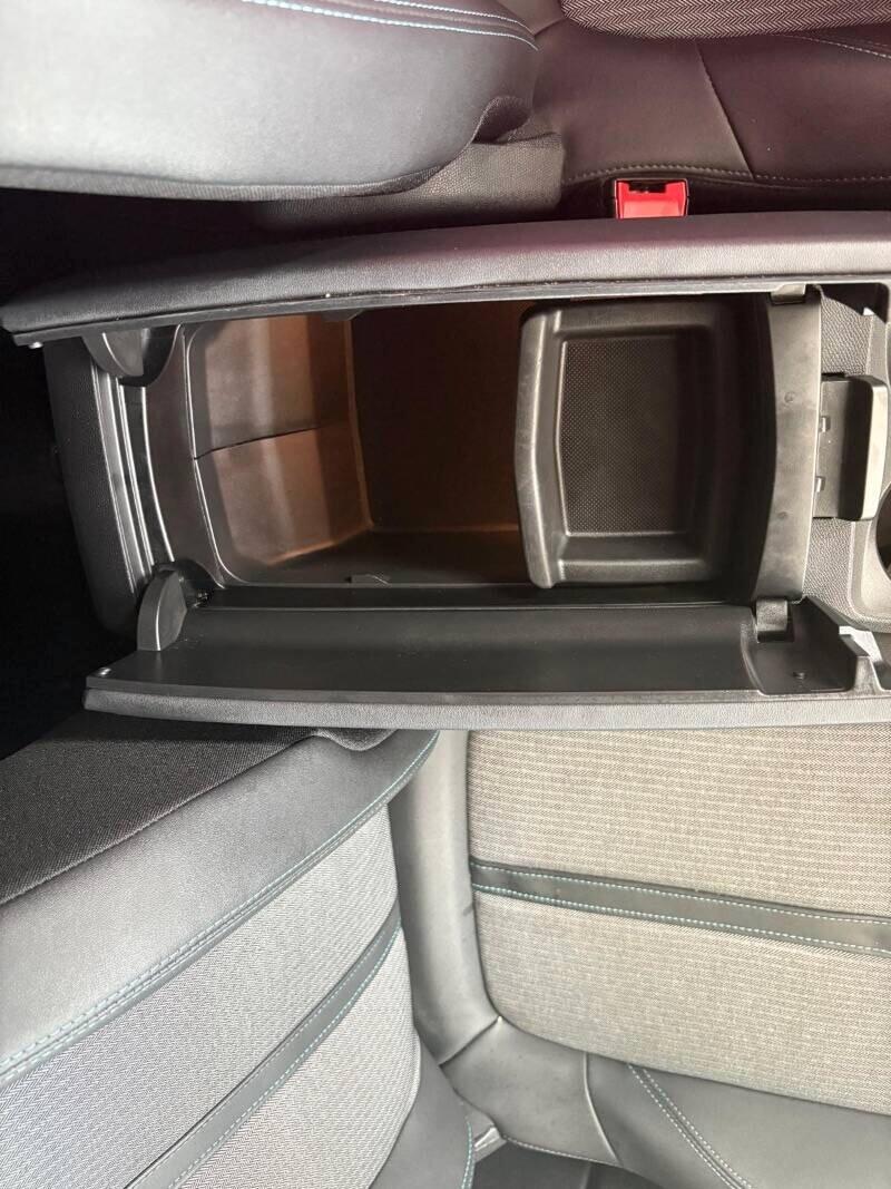 Peugeot 5008 PureTech Turbo 130 S&S Allure Pack