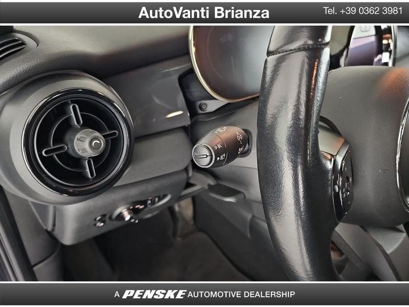 MINI Mini 5 porte Mini 1.5 Cooper Essential 5 porte