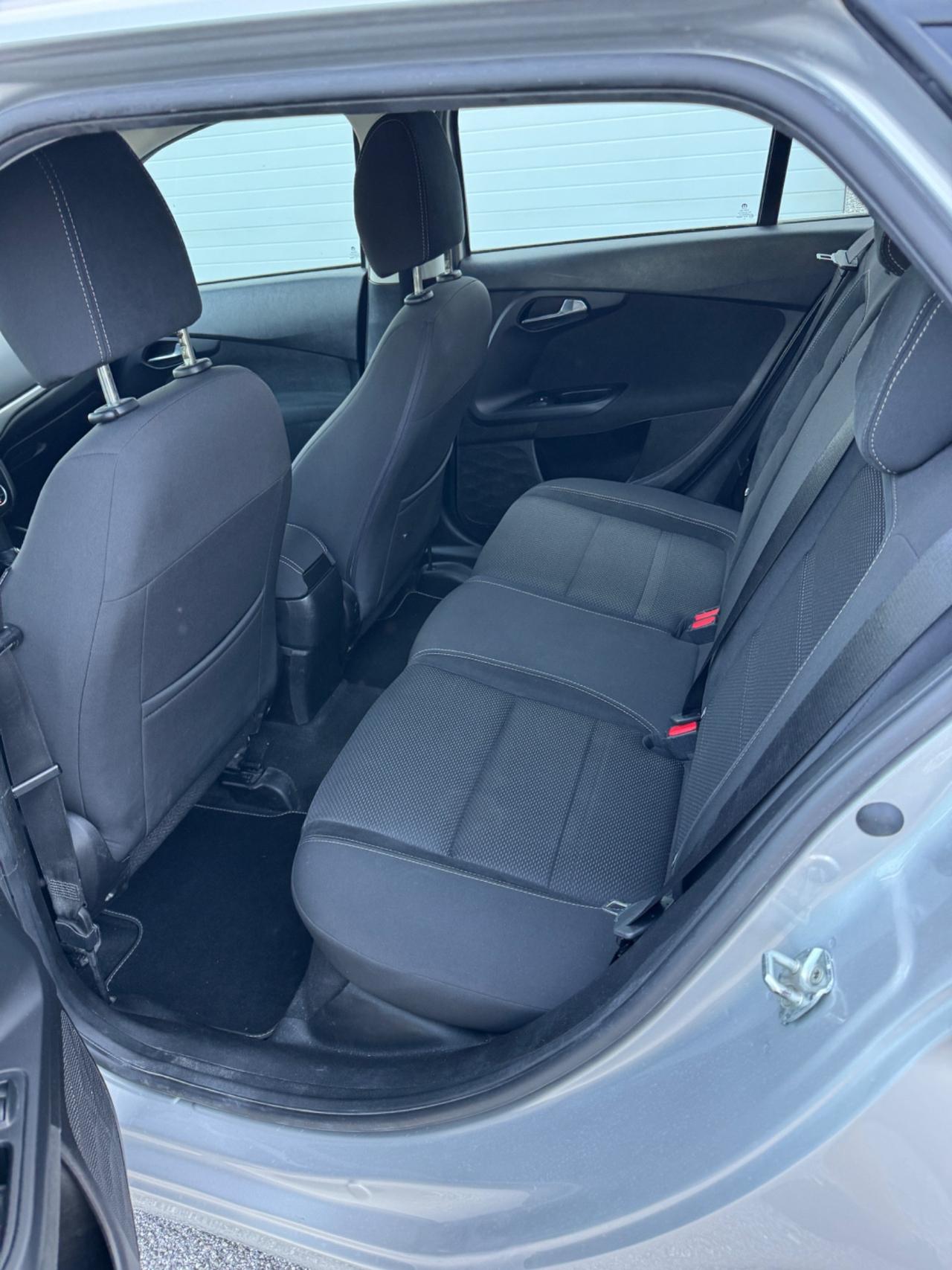 Fiat Tipo 1.6 Mjt S&S SW Lounge