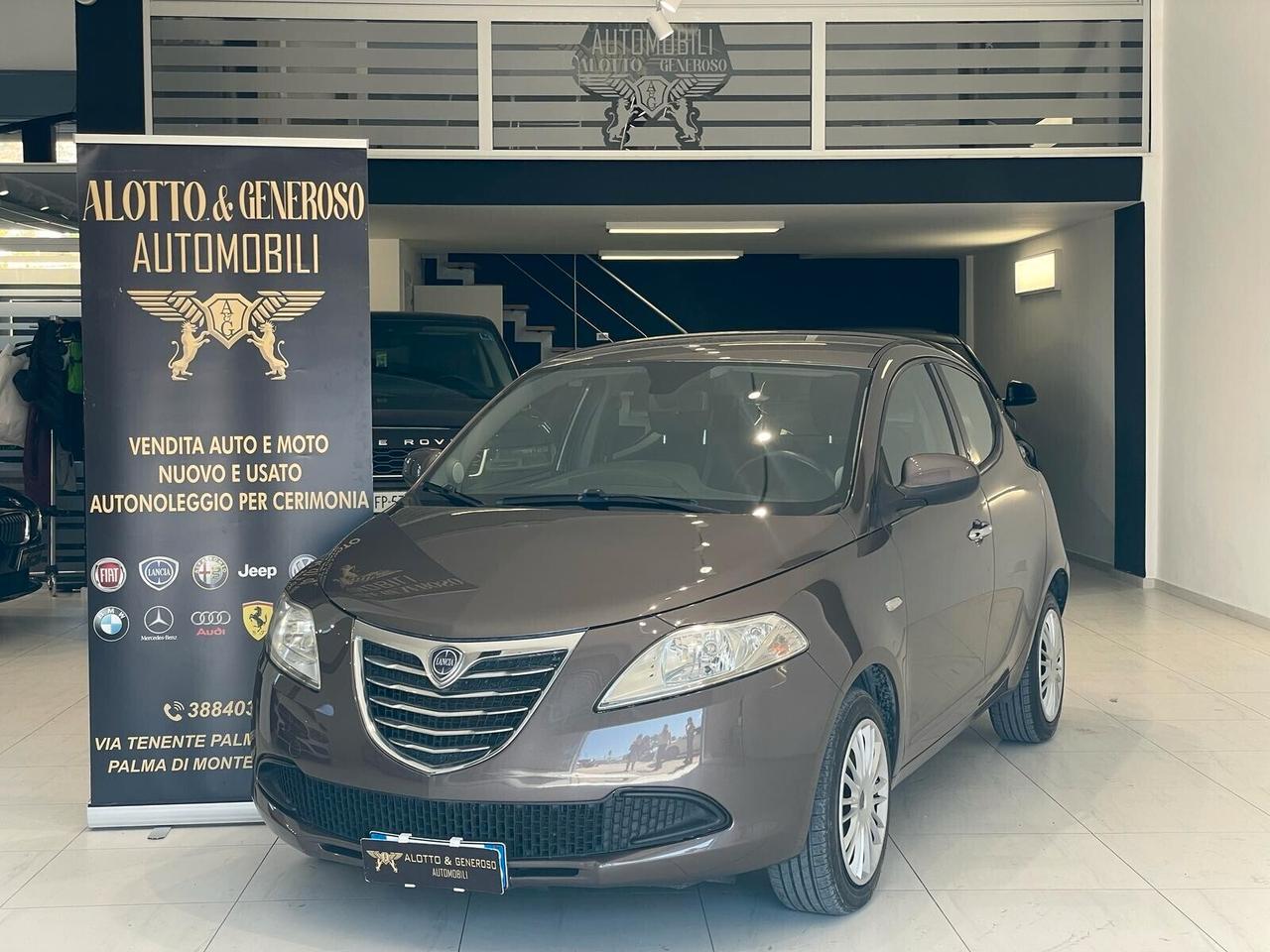 Lancia Ypsilon 1.3 MJT 95 CV 5 S&S Platinum 12.2011