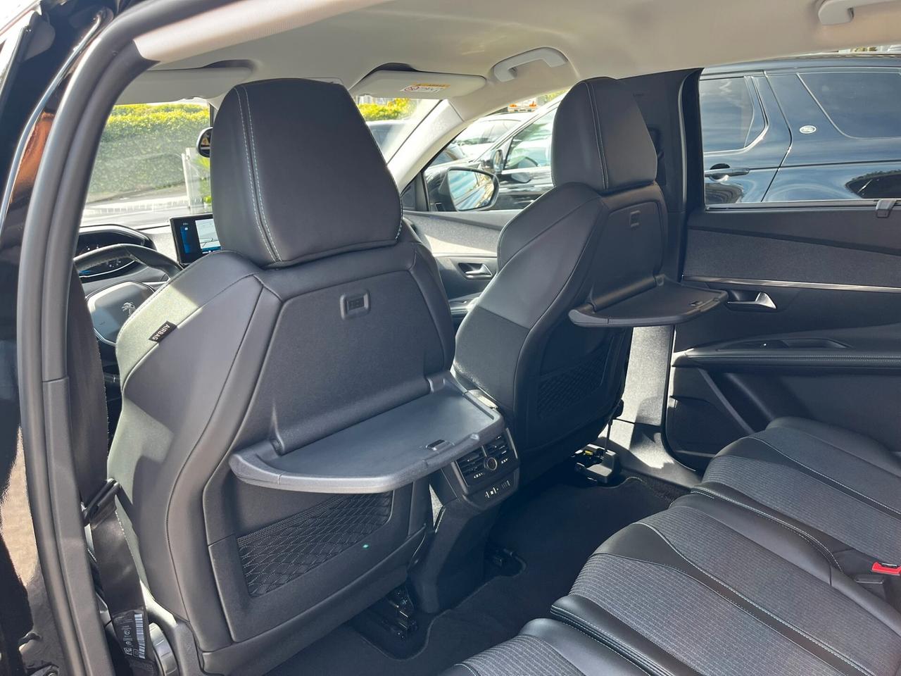 Peugeot 5008 BlueHDi 130 7 Posti EAT8 Allure Pack