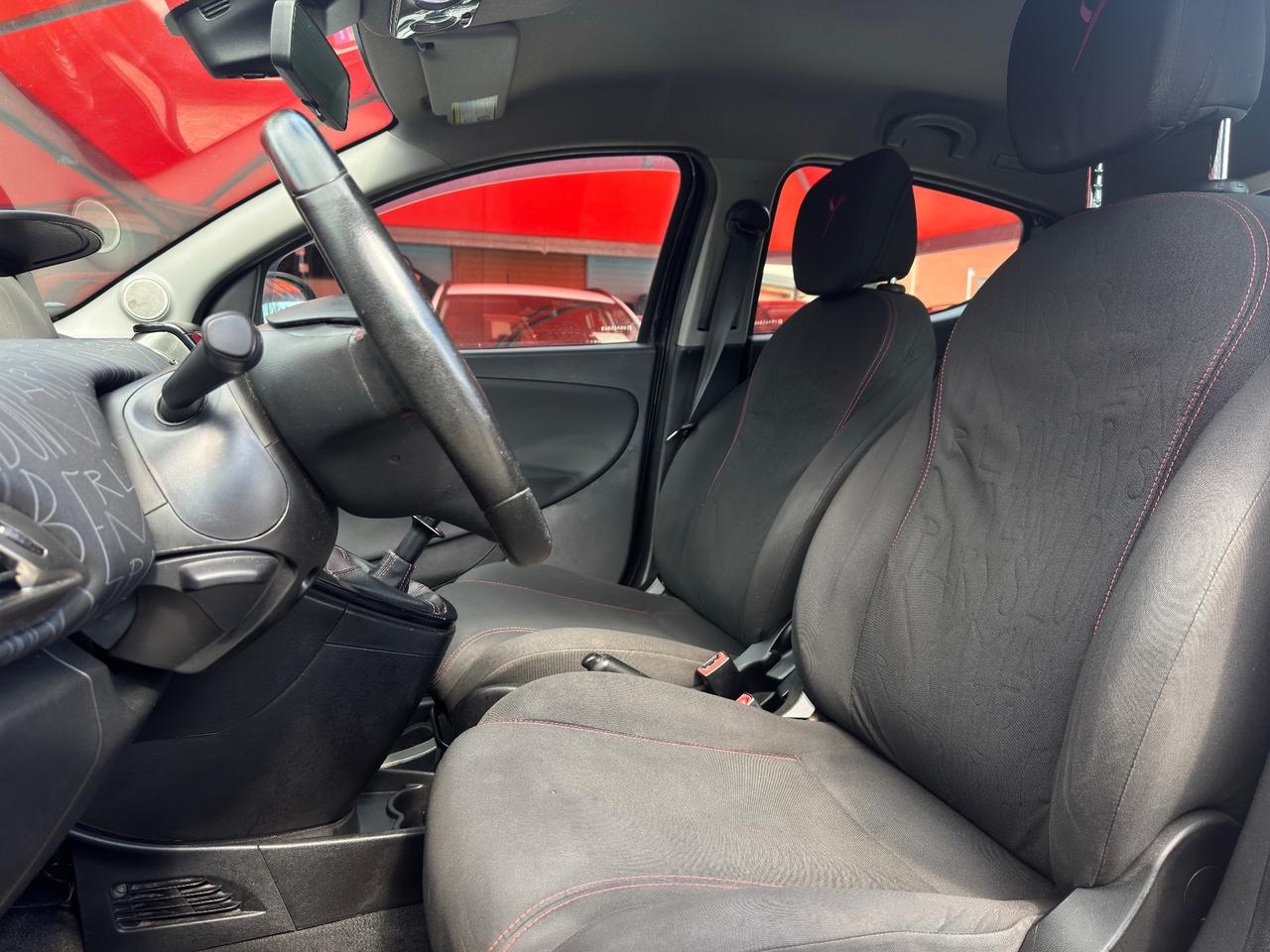 Lancia Ypsilon 1.2 69 CV 5 porte GPL Ecochic Elefantino