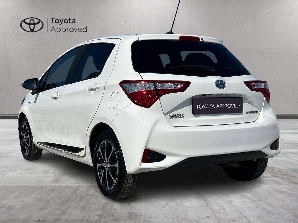 TOYOTA Yaris 3ª serie - Yaris 1.5 Hybrid 5 porte Active