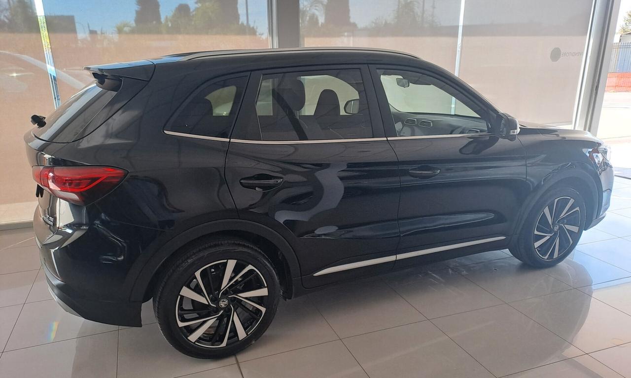 Mg ZS 1.5 Hybrid+ Luxury km 17403 garanzia 7 anni