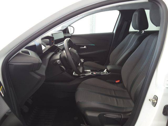 PEUGEOT 208 1.2 PureTech 100cv Allure Navi Pack