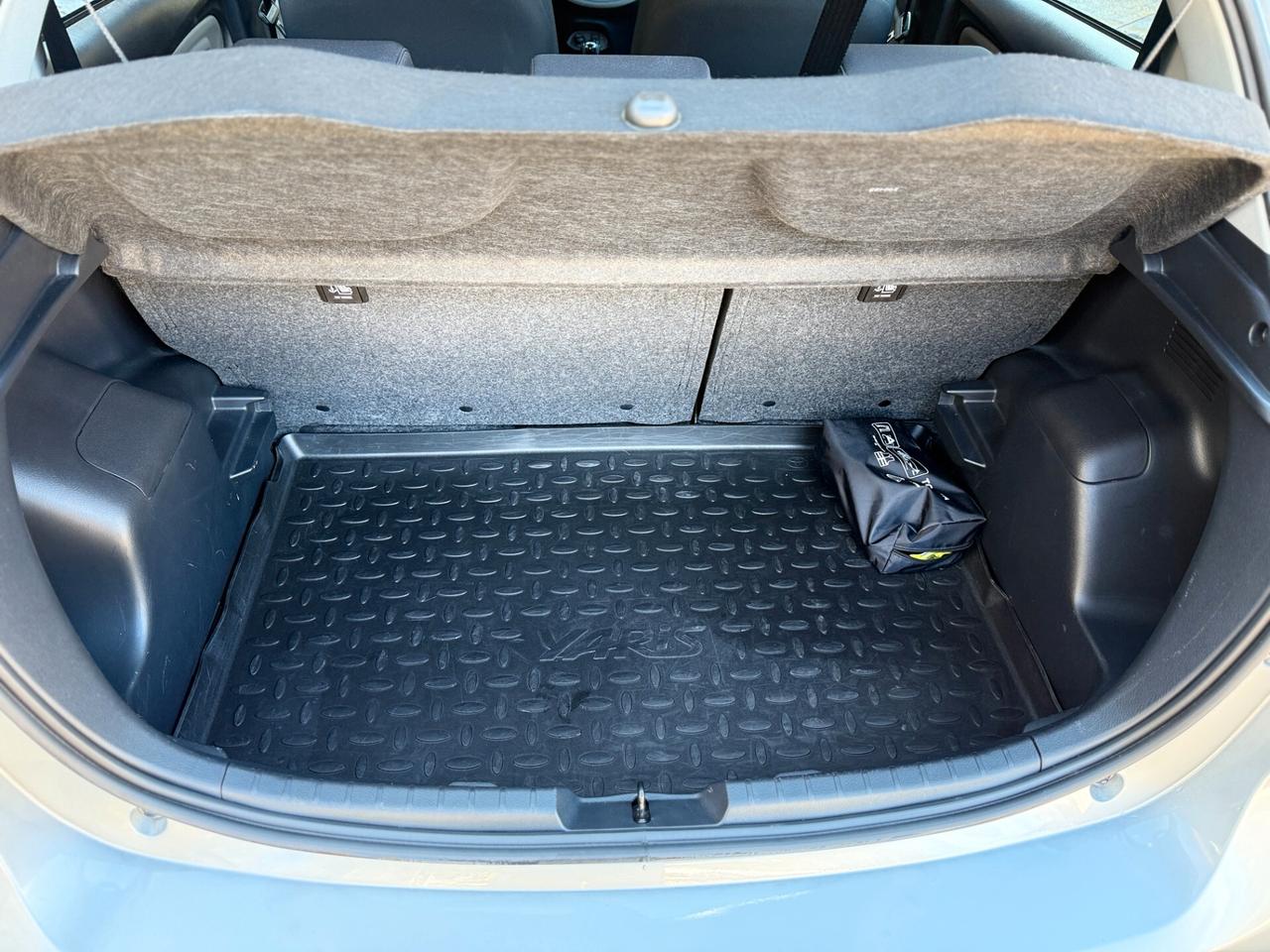 Toyota Yaris 1.5 Hybrid 5 porte Active 73cv