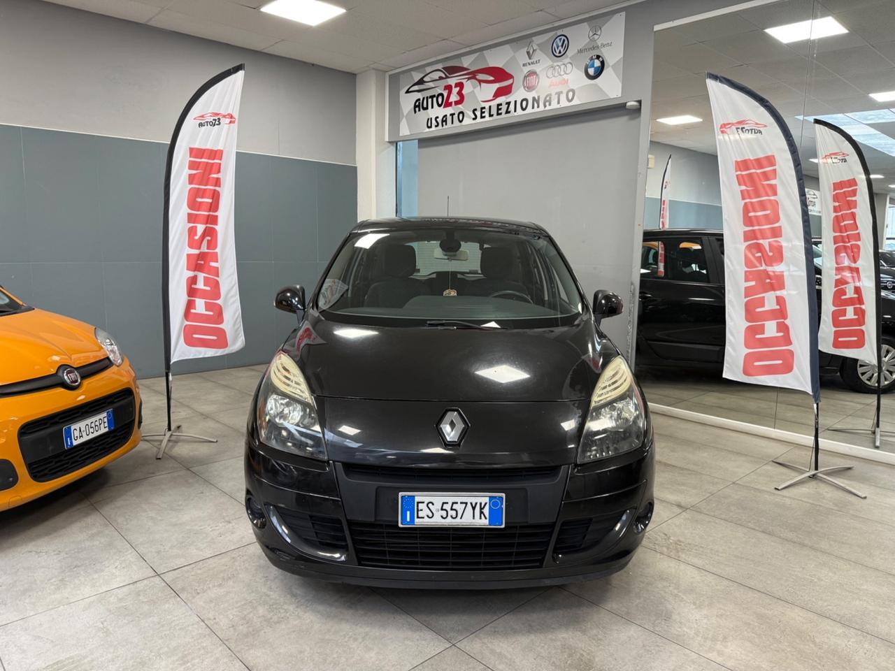 Renault Scenic Scénic X-Mod 1.5 dCi Confort 105CV