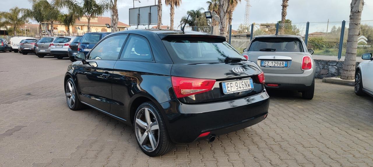 Audi A1 1.6 TDI 105 CV Ambition Diesel full