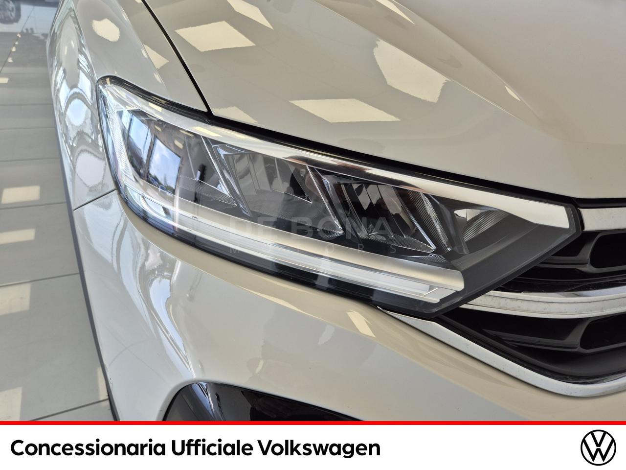 Volkswagen T-Roc 1.0 tsi r-line 110cv