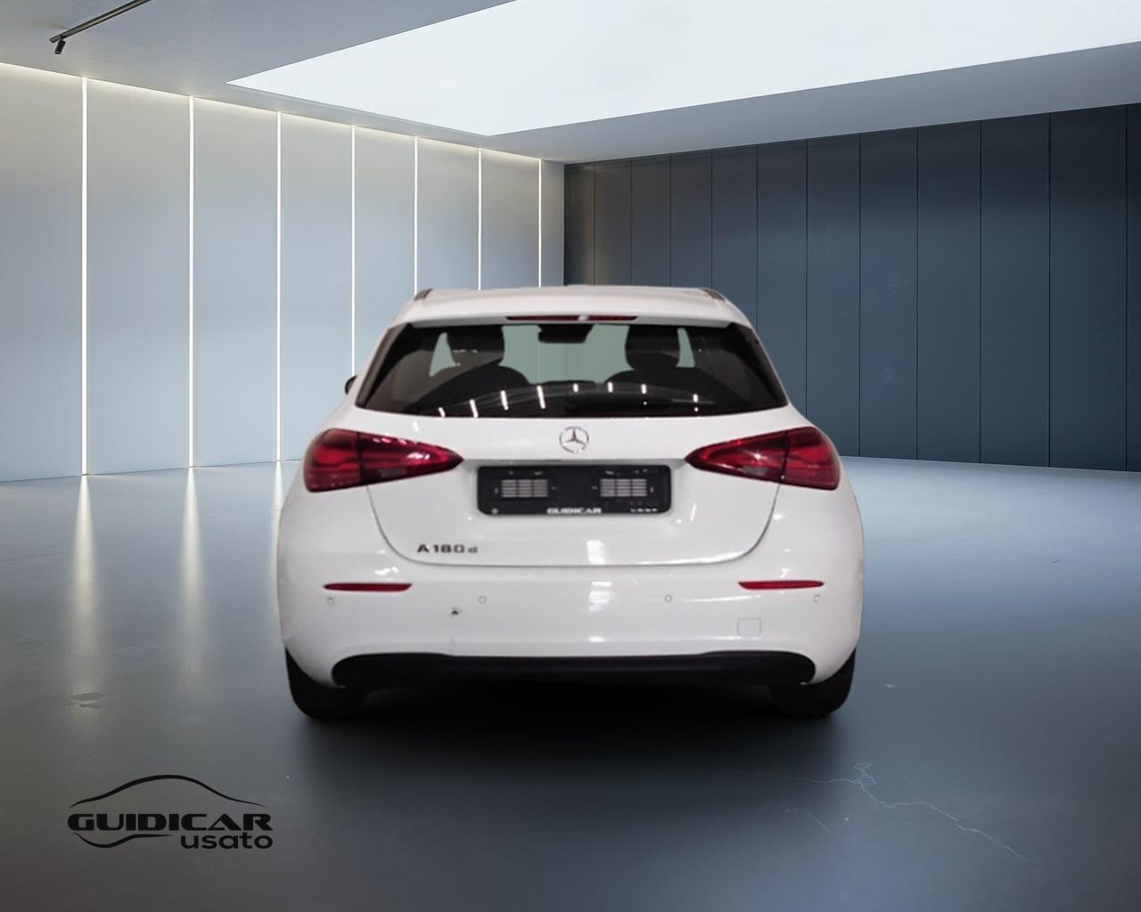 Mercedes-Benz Classe A - W177 2023 - A 180 d Advanced auto