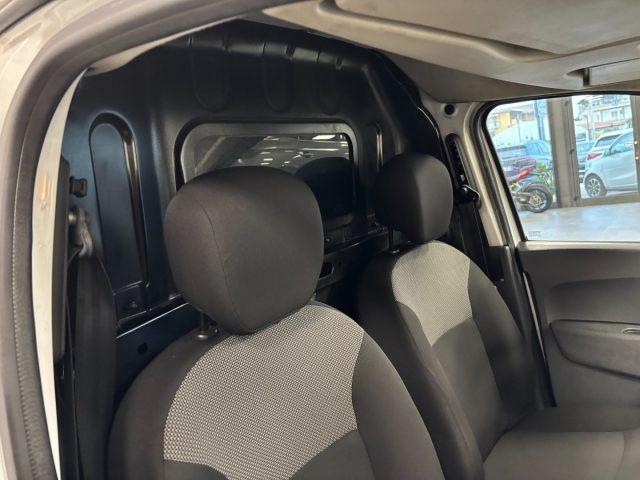 DACIA DOKKER 1.6 GPL Frigo Coibentato Isotermico Furgon