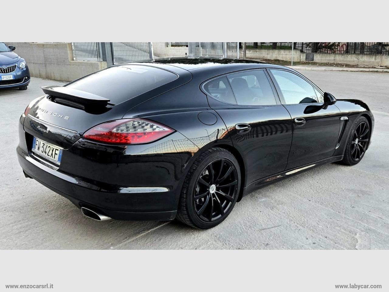 PORSCHE Panamera 3.0 Diesel Platinum Edition ALL BLACK
