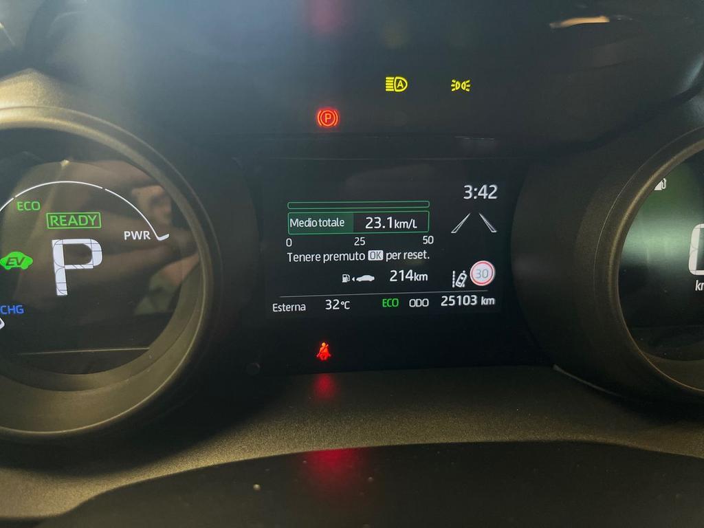 Toyota Yaris 1.5 hybrid Trend