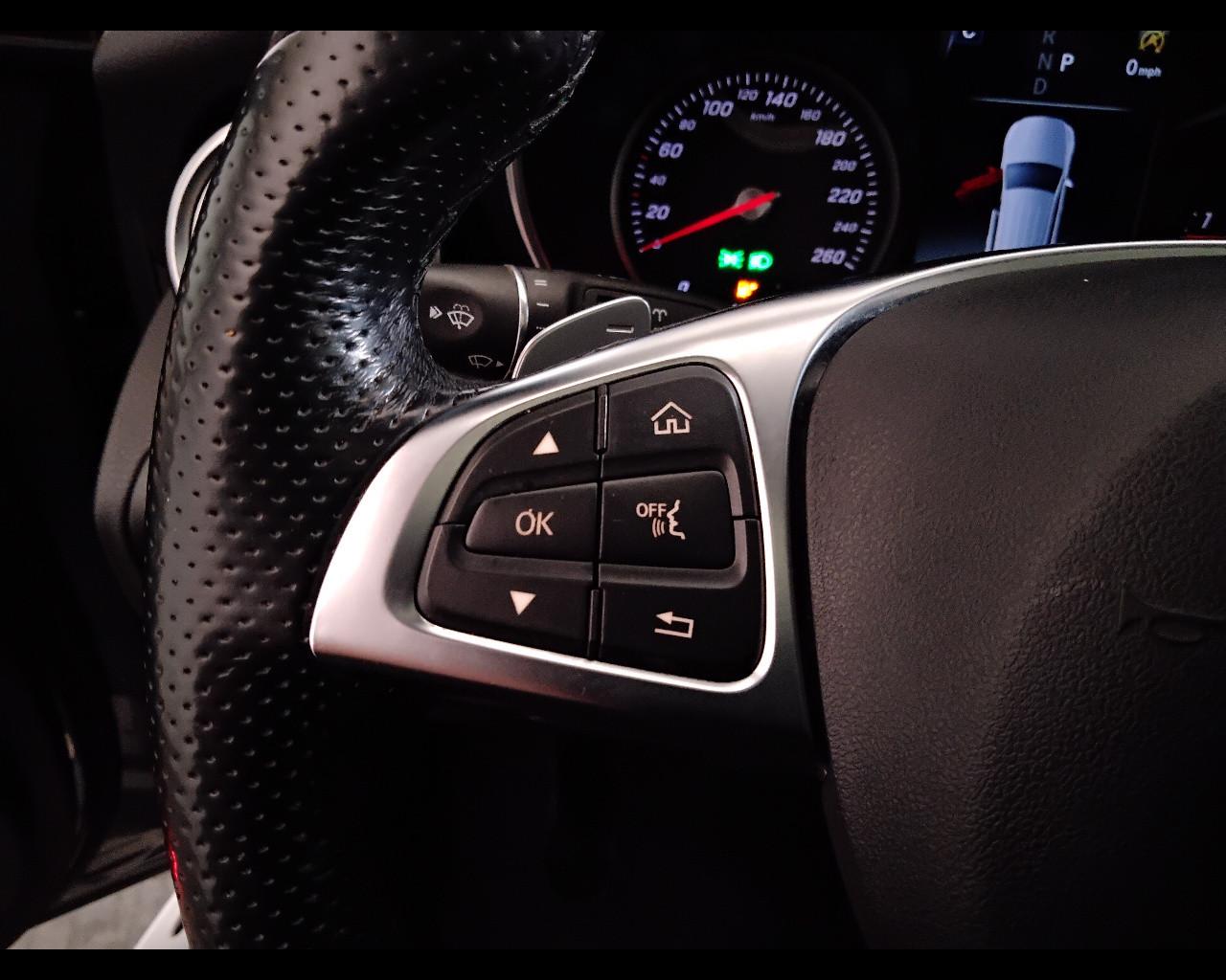 Mercedes-Benz GLC - X253 - GLC 250 d Night Edition 4matic auto