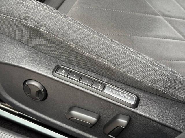 Volkswagen Golf 2.0 tdi Style 150cv dsg