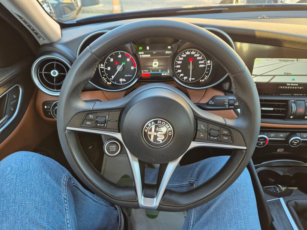 Alfa GIULIA 2.2D 180 CV MANUALE FULL OPT