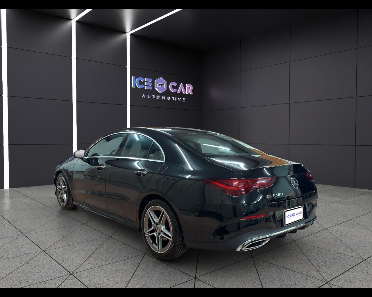 Mercedes-Benz CLA 180 Automatic AMG Line Premium Plus AMBIENT LIGHT!