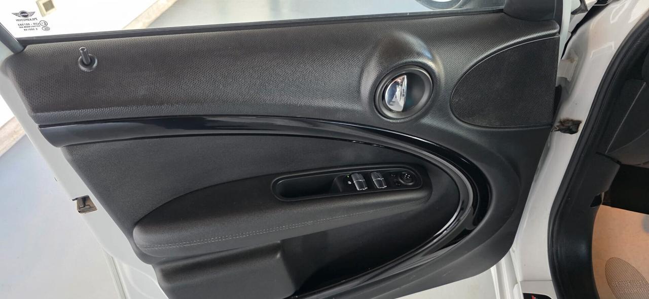 Mini Cooper SD Countryman 2.0 ALL4 TETTO