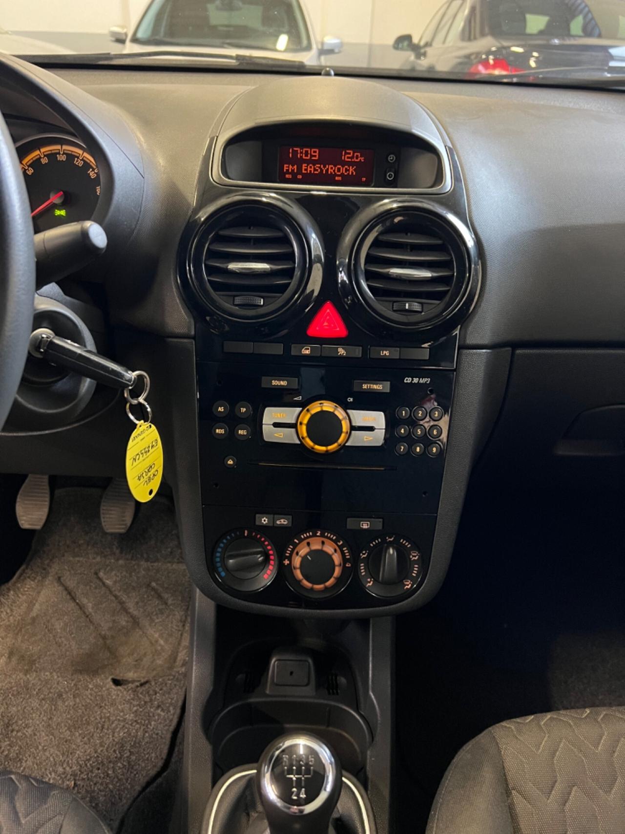 Opel Corsa 1.2 85CV 5 porte GPL-TECH Ecotec