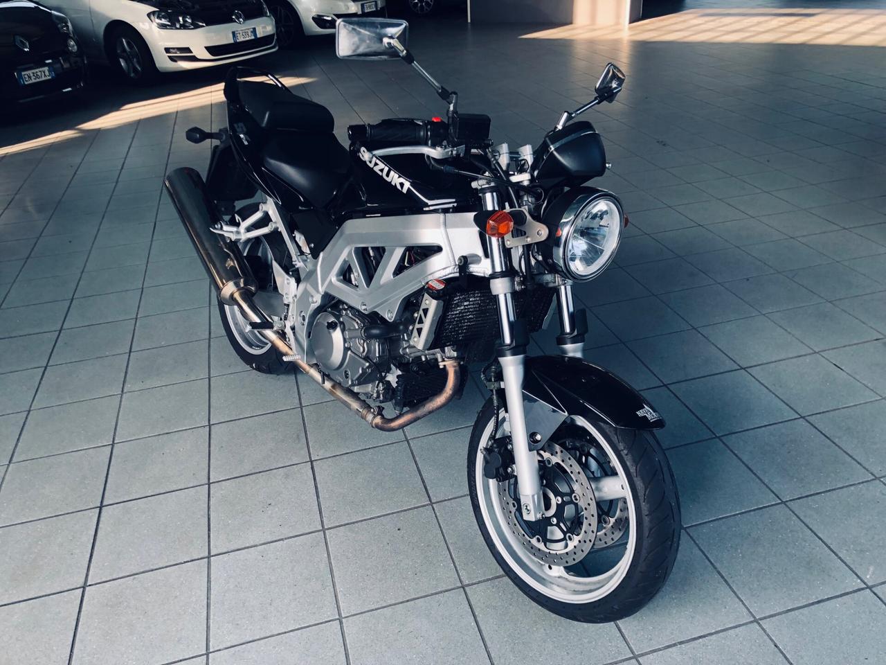 SUZUKI SV650