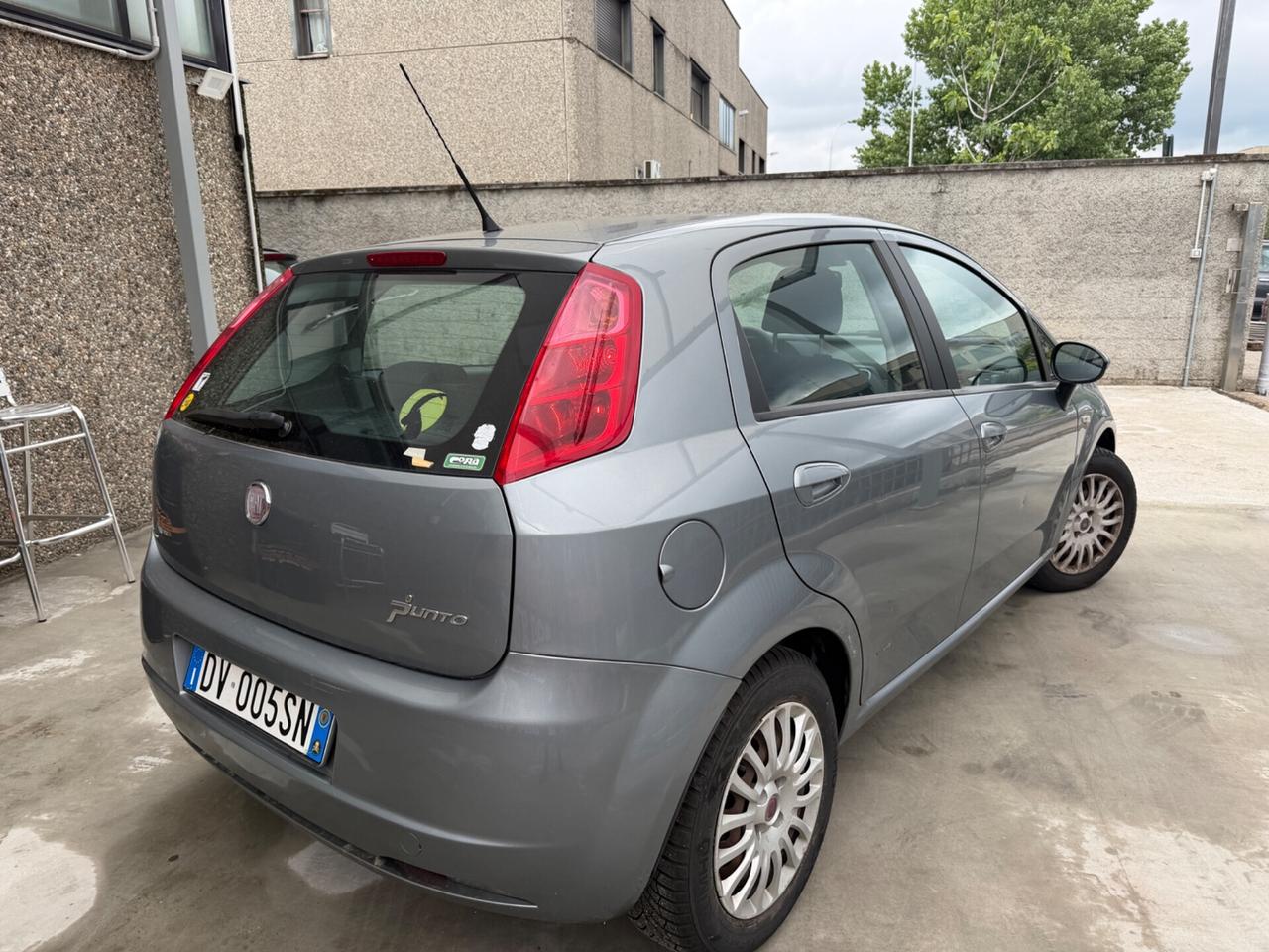 FiIAT GRANDE PUNTO 1.3 MJT UNI PROP NEOPATENTATI