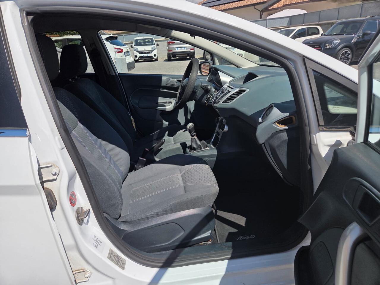 Ford Fiesta 1.4 5 porte Bz.- GPL Titanium