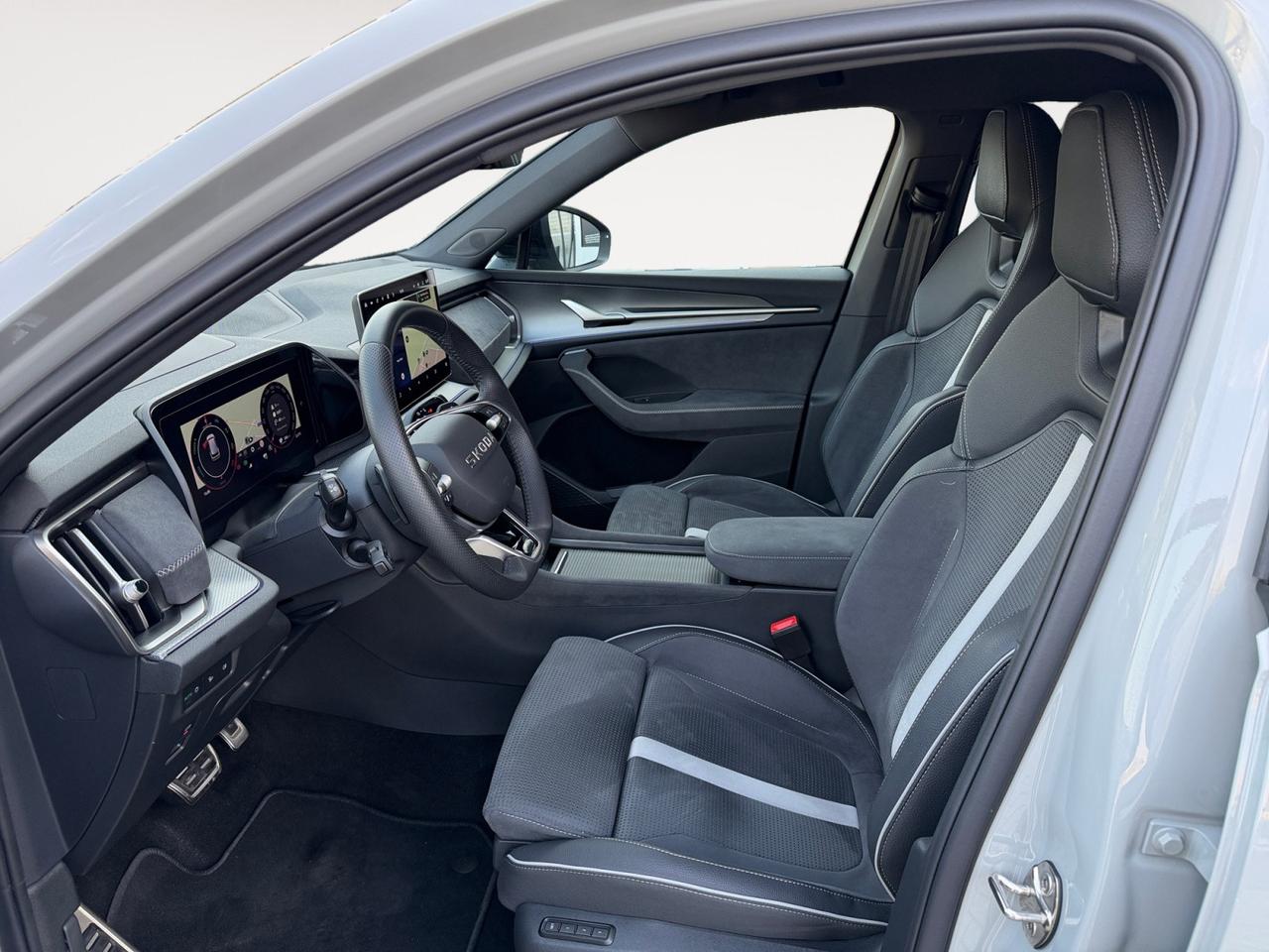 SKODA Kodiaq Sportline 130 Edition 1,5 TSI PHEV 150 kW (204 CV) 6 marce - DSG