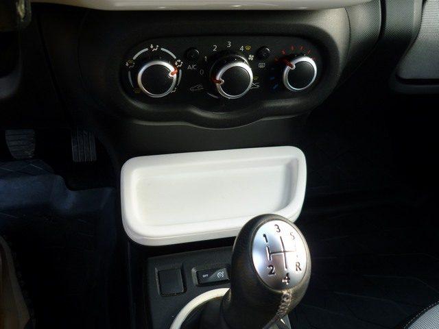 RENAULT Twingo SCe Lovely