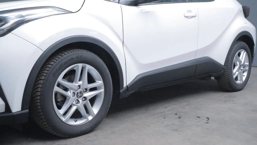 Toyota C-HR 1.8 Hybrid E-CVT Business