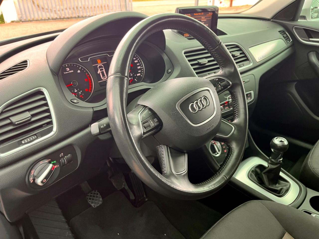 Audi Q3 2.0 TDI quattro Business