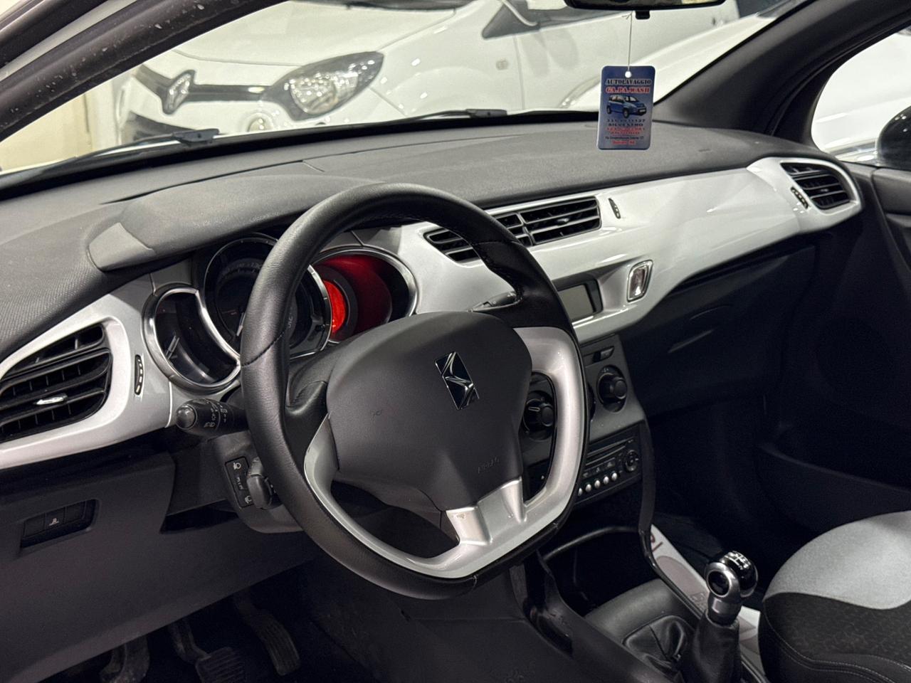 Citroen DS3 1.4 hdi 2013 full optional