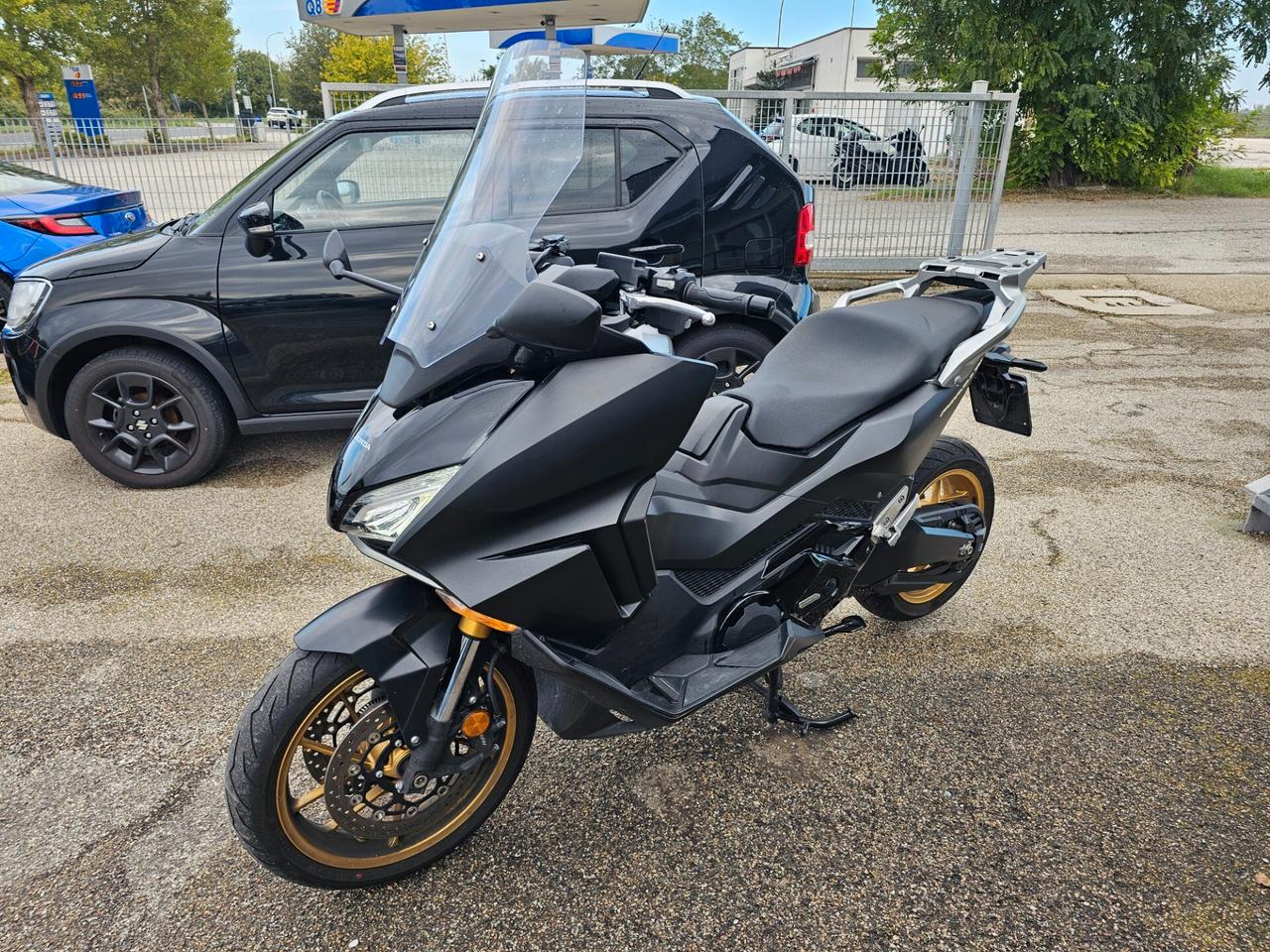 Honda Forza 750 LIMITED EDITION VALUTO PERMUTA