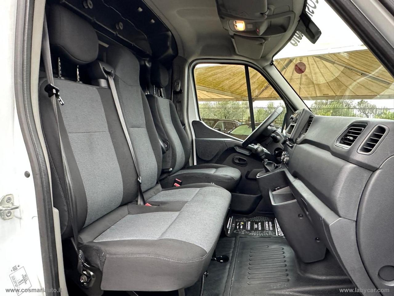 Master 3T5 2.3dCi 135 PL-TA Furg.Red Ed.