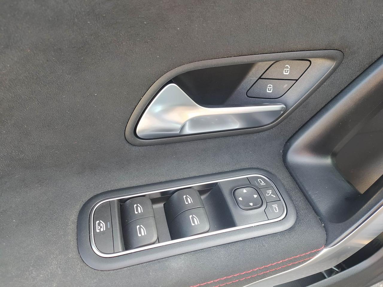 Mercedes-Benz CLA 200 AMG Line CLA 200 D #7253