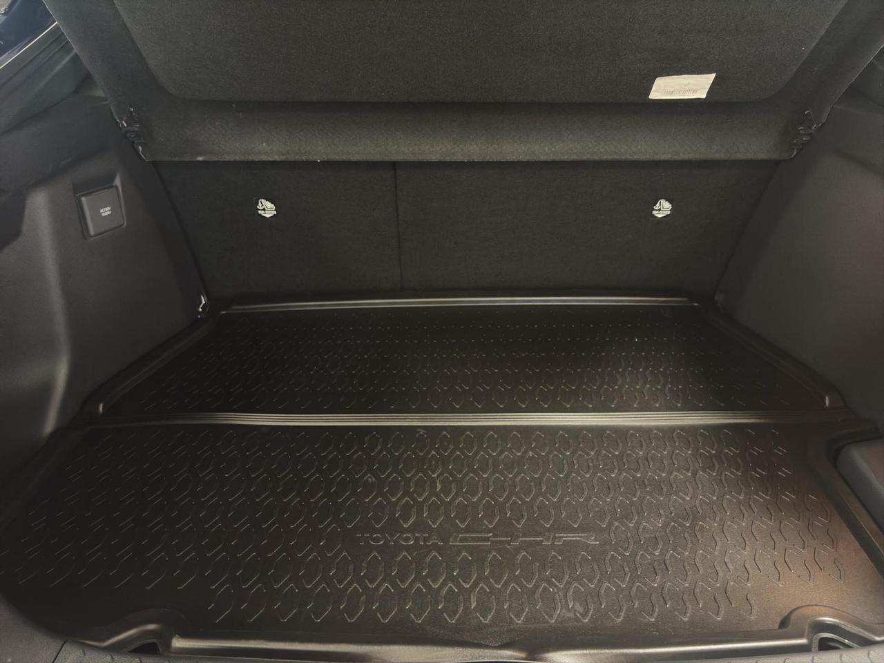 Toyota C-HR 2.0 phev Trend fwd e-cvt