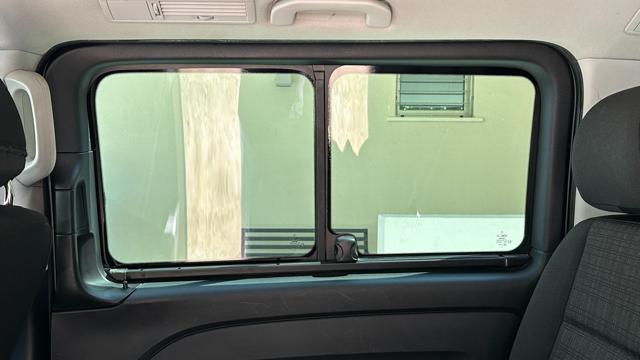 MERCEDES-BENZ Vito 2.0 116 CDI 4x4 PC Tourer Pro Compact