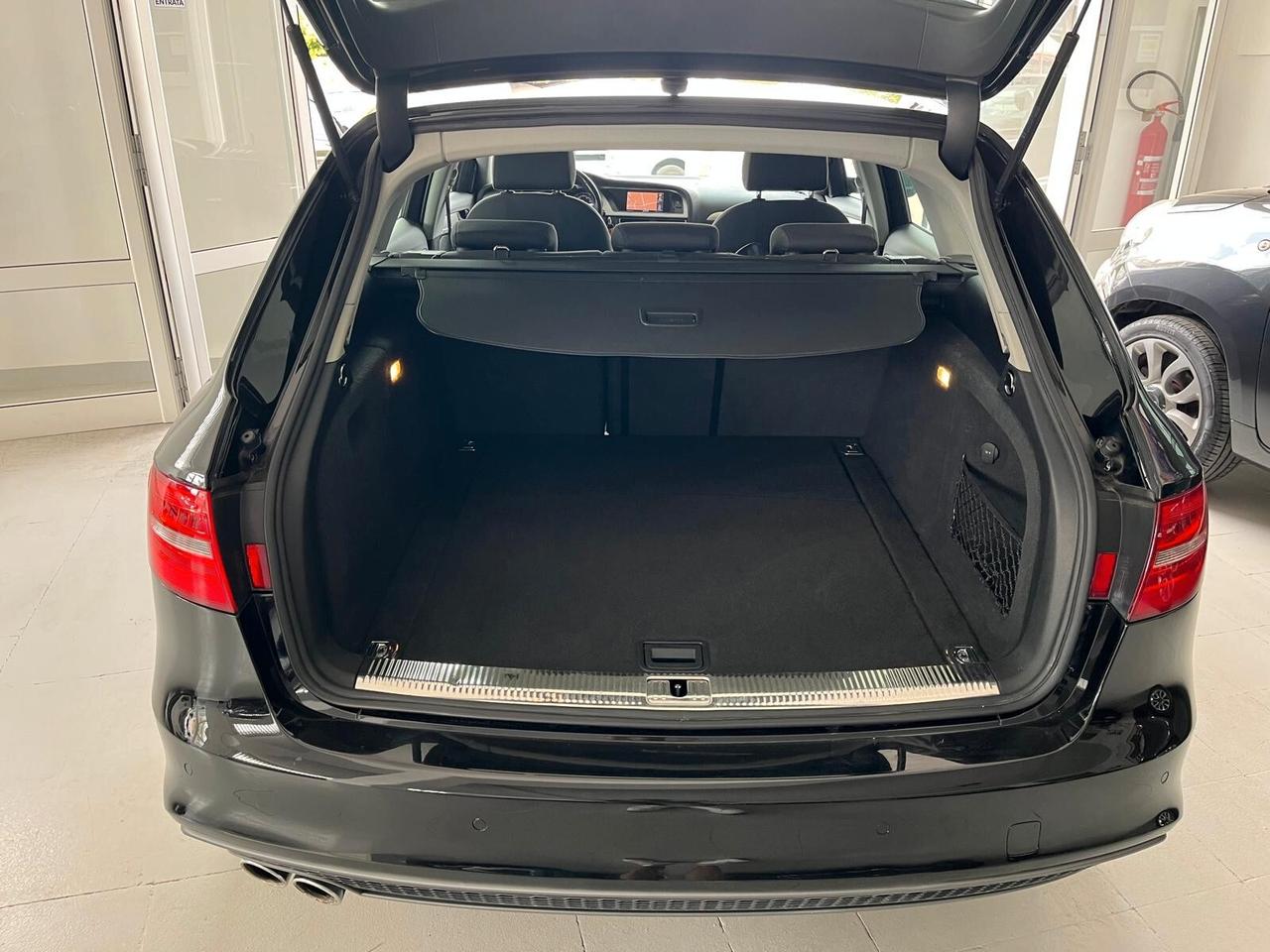 Audi A4 2.0 TDI 120 CV S-Line