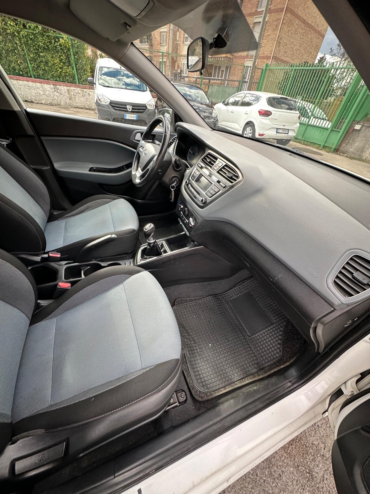 Hyundai i20 1.1 CRDi 12V 5 porte Style