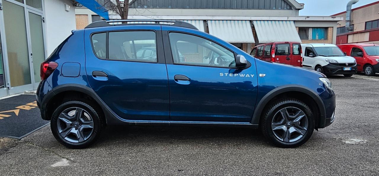 Dacia Sandero Stepway 1.5 dCi 90CV Brave EURO 6