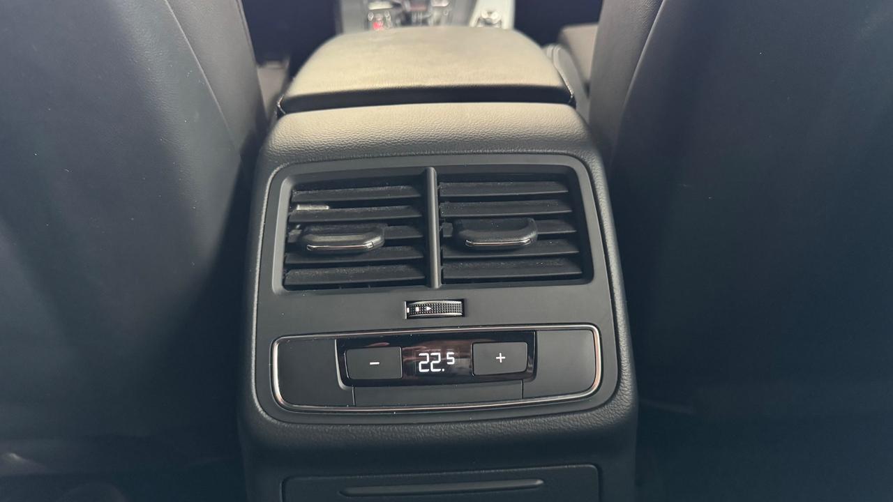 Audi A4 Avant 2.0 TDI 150 CV S tronic S-Line