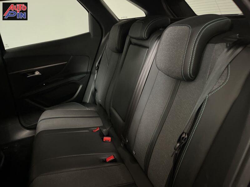 Peugeot 3008 BlueHDi 130 S&S EAT8 Allure