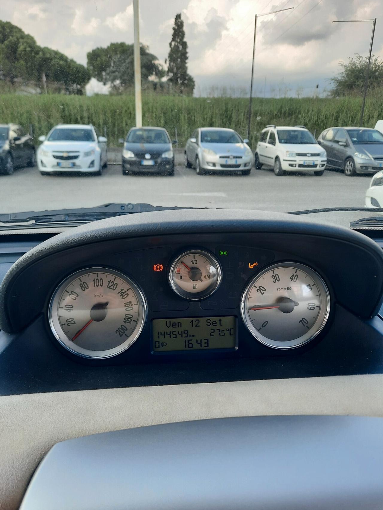 Lancia Ypsilon 1.2 Platino OK NEOPATENTATI