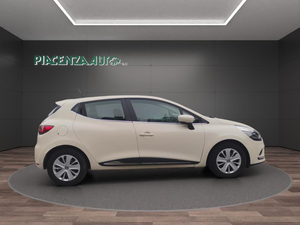 Renault Clio 5 Porte Clio 1.2 16v.75CV.NAVIGATORE.PREZZO REALE