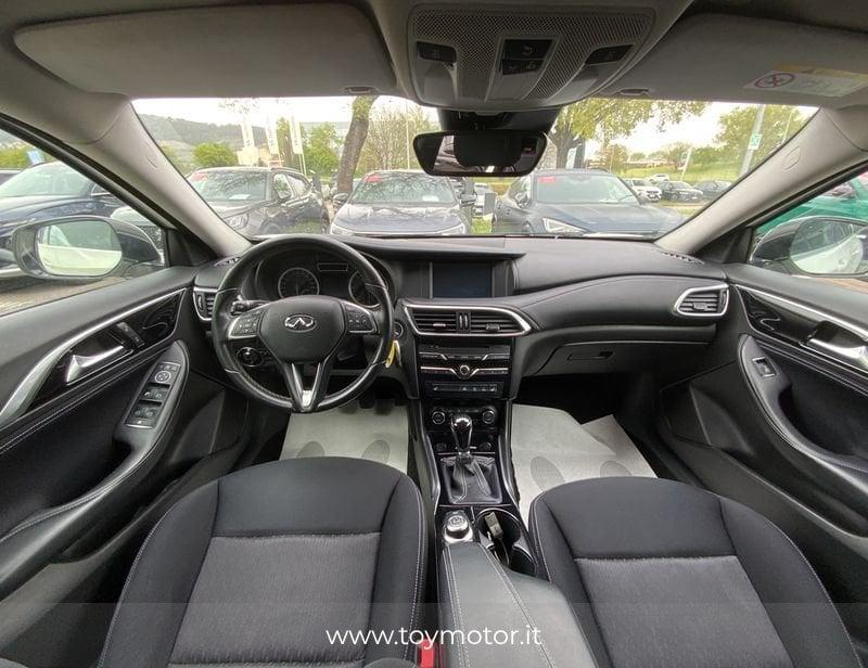Infiniti Q30 1.5 diesel Premium