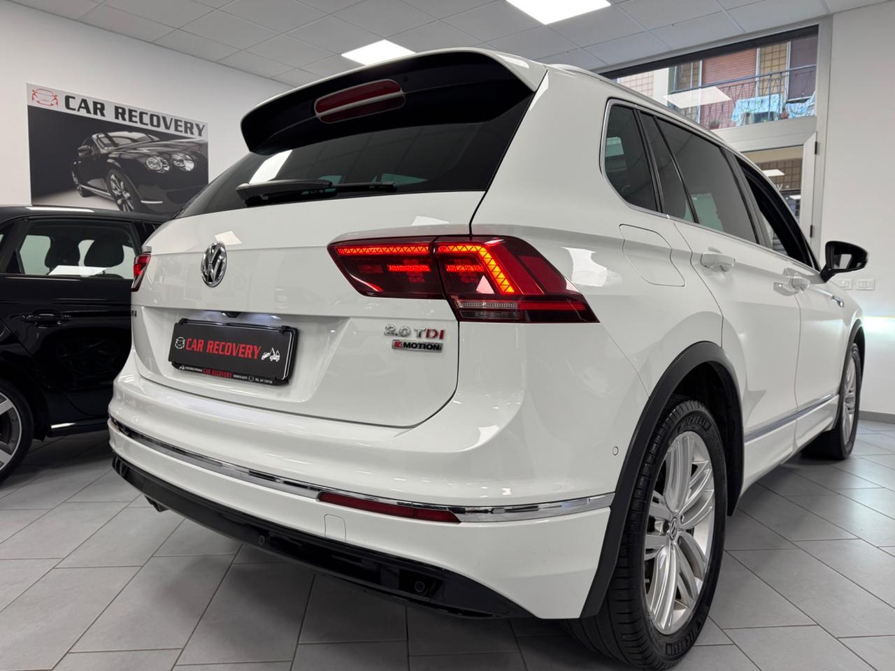 Volkswagen Tiguan 2.0 TDI DSG 4MOTION RLINE