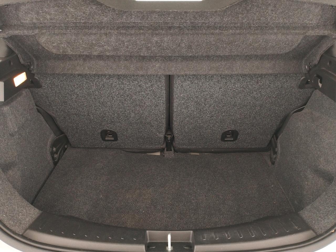 Lancia Ypsilon 1.2 69 CV Silver - NEOPATENTATI